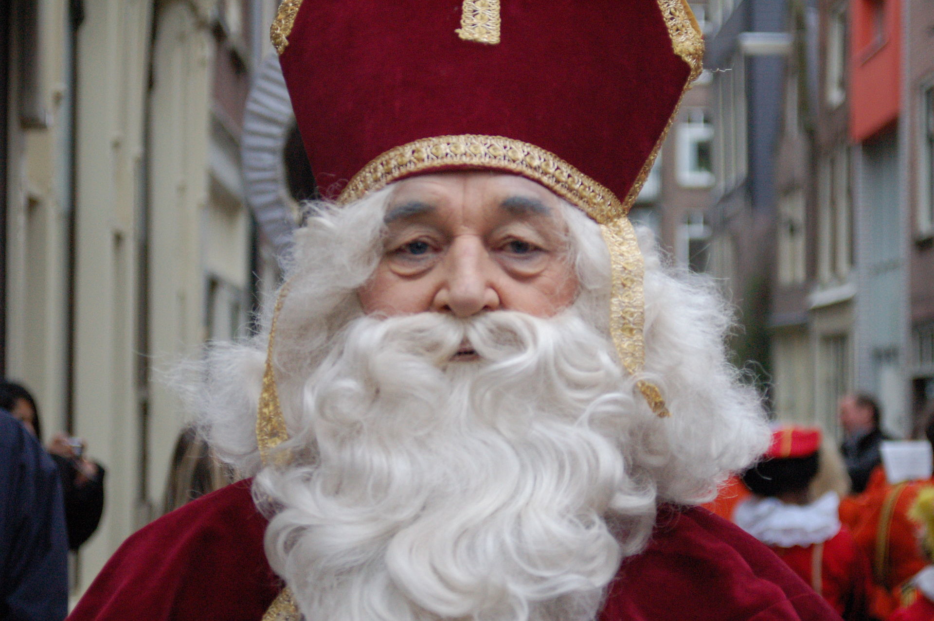 Sinterklaas, Sint